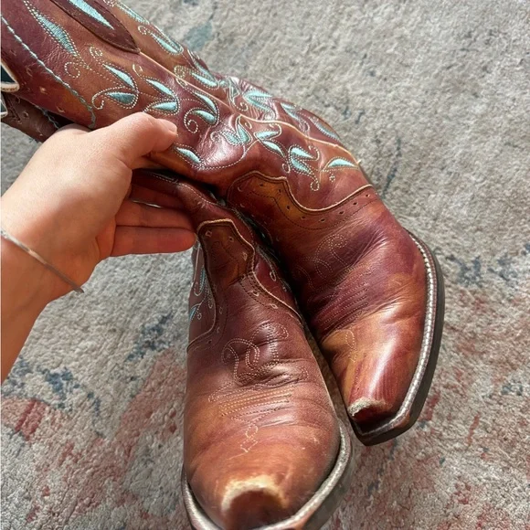 Ariat Red Cowboy Boots - Picture 10 of 10